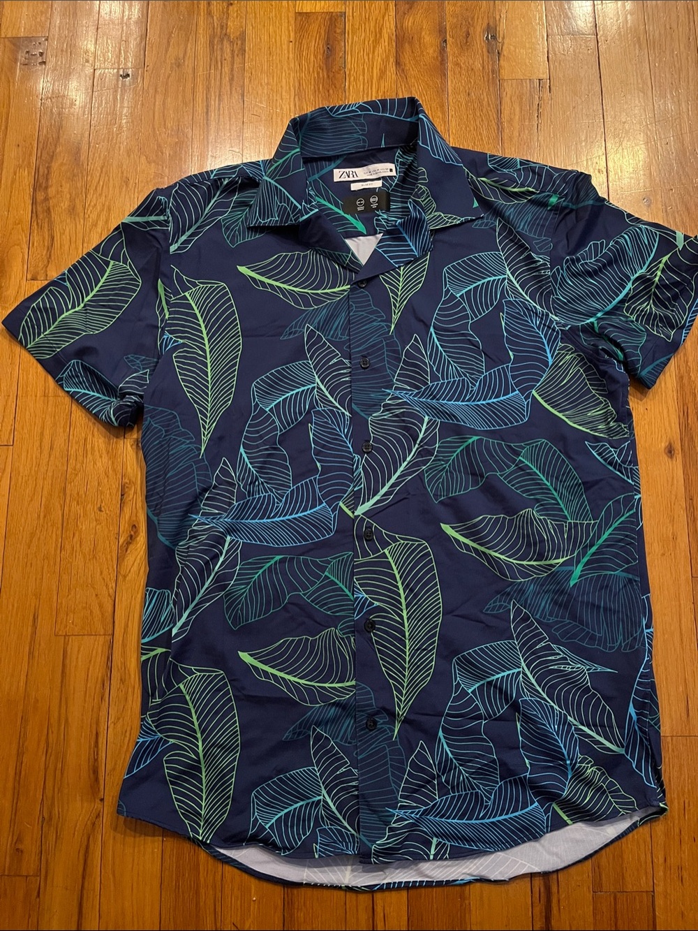 Zara Men's Navy Short-Sleeve Leaf Print Button-Down Shirt
